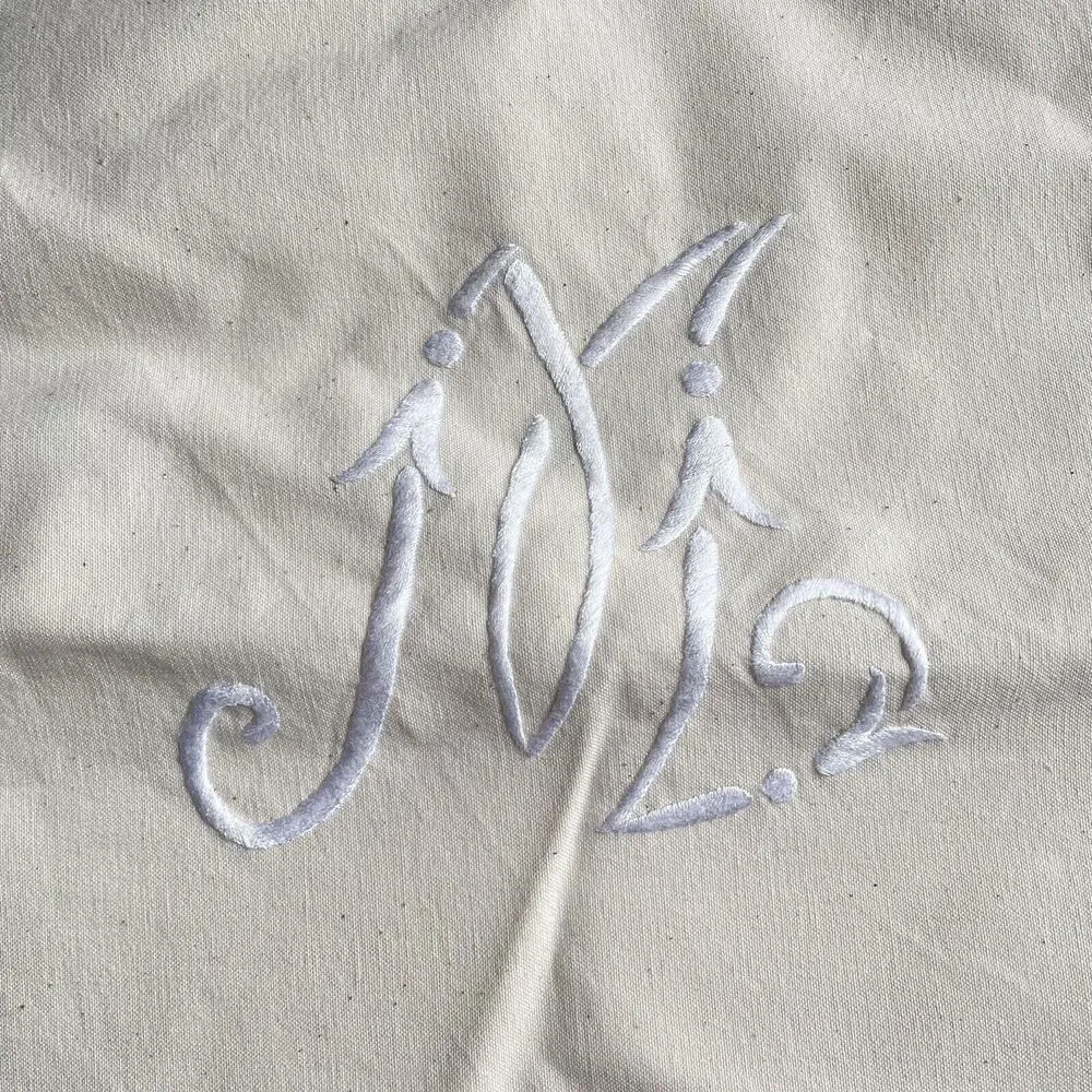 Le Blanc NEW Hand Made Embroidered Pillow Cover‎ Initial M Cream Tassels 16